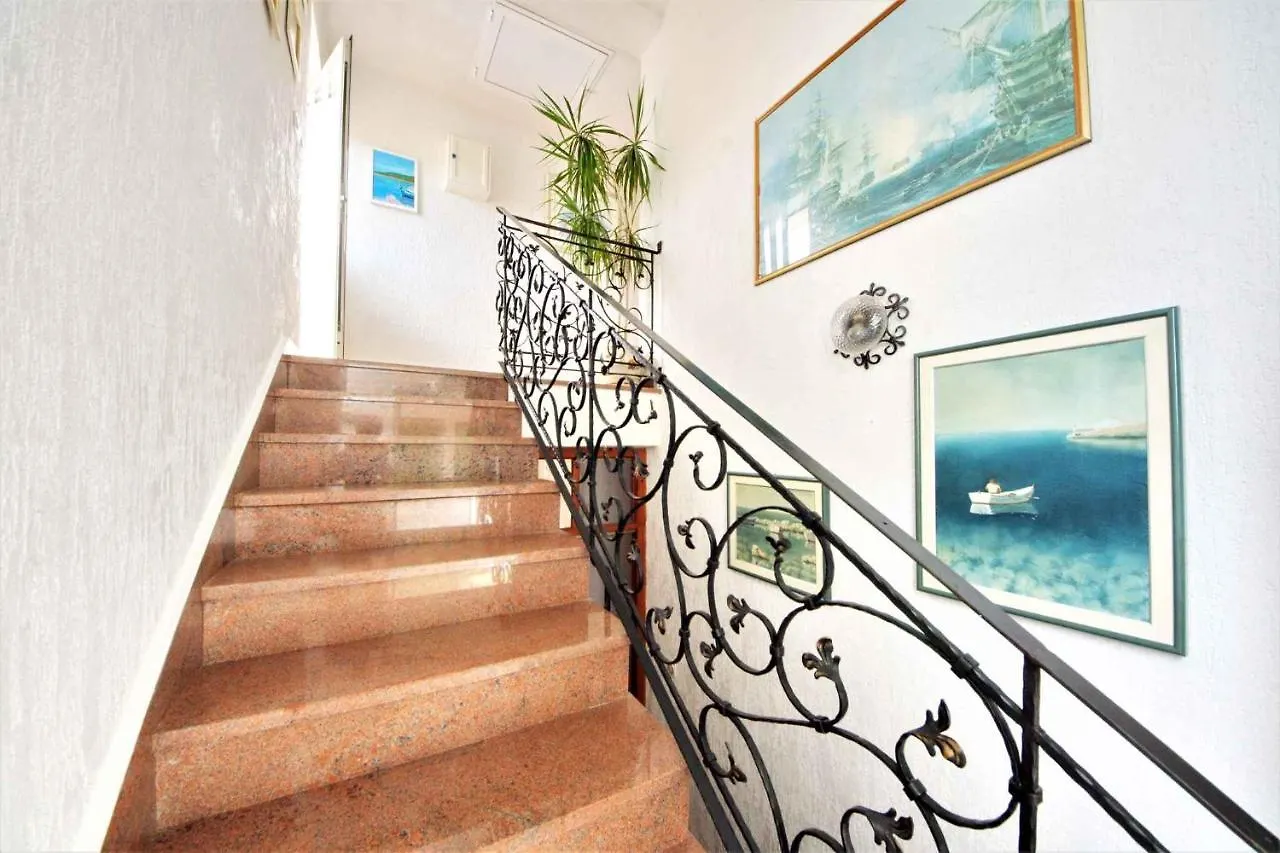 Apartment Vrsi -Mulo 2