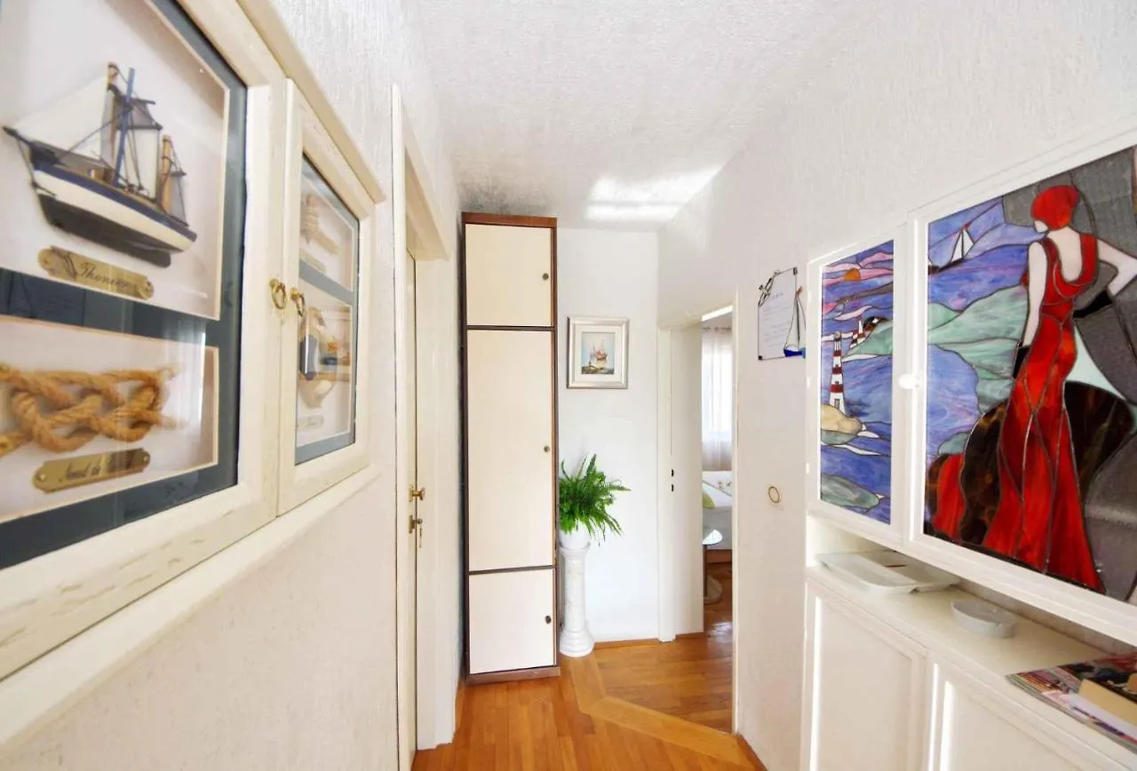 Apartment Vrsi -Mulo 2