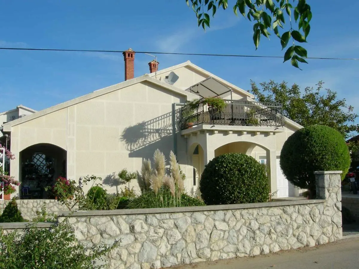 Apartment Vrsi -Mulo 2