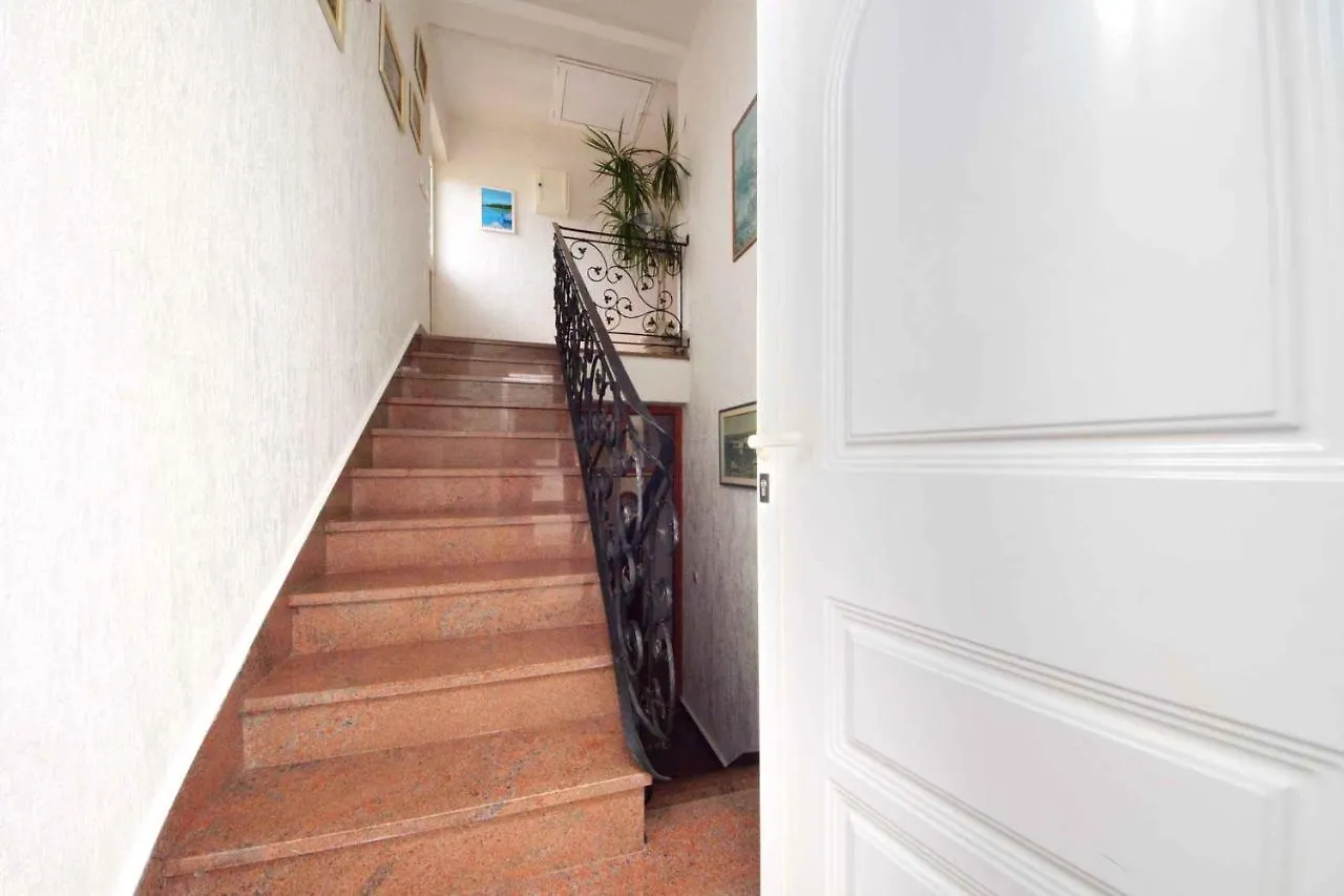 Apartment Vrsi -Mulo 2